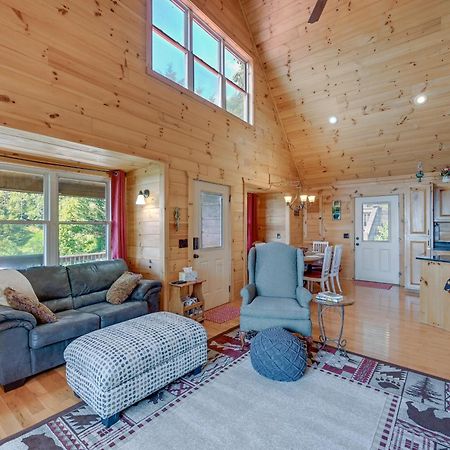 Warm And Cozy Cabin With Deck On Top Of The Blue Ridge Fancy Gap Kültér fotó