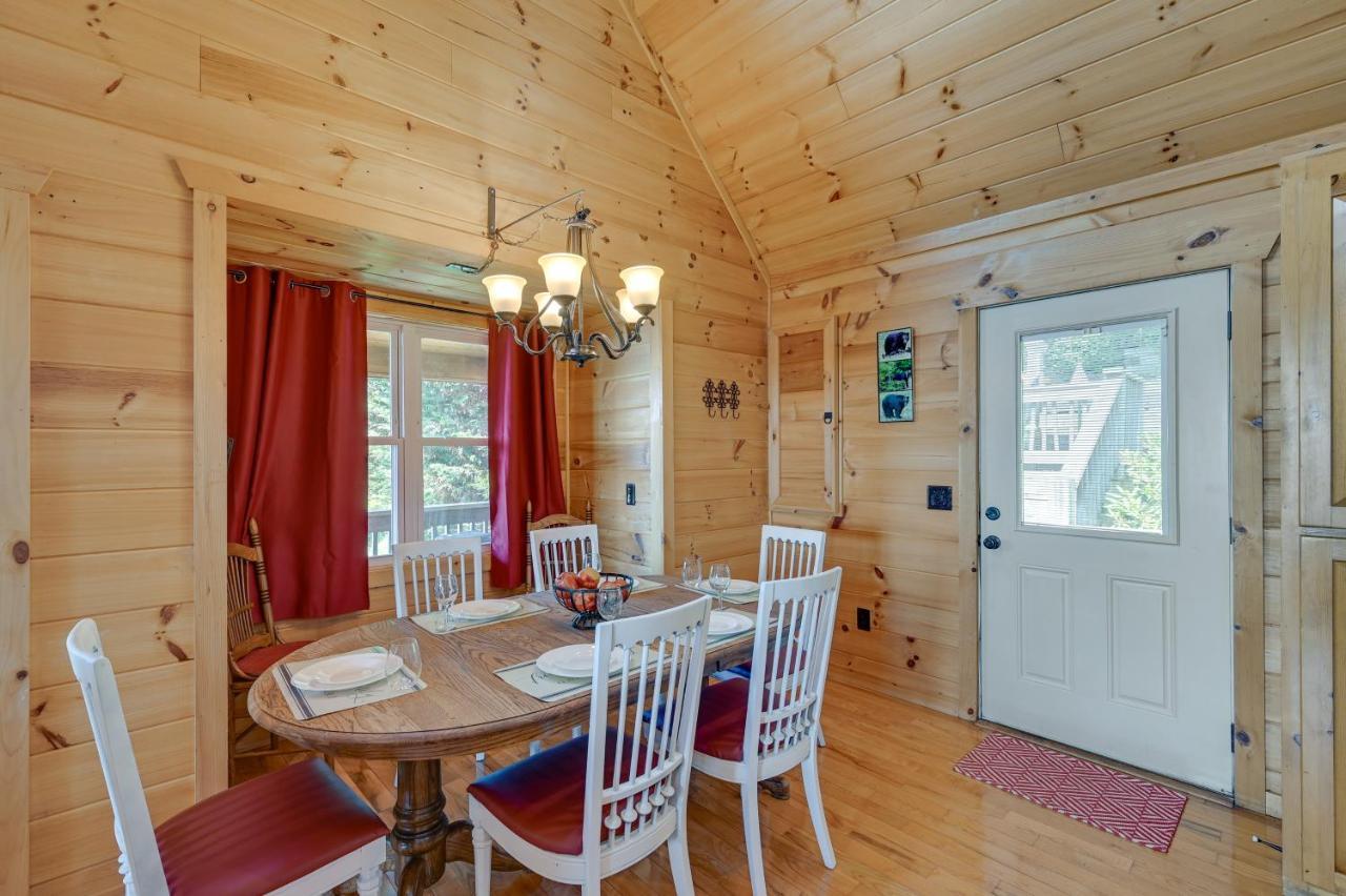 Warm And Cozy Cabin With Deck On Top Of The Blue Ridge Fancy Gap Kültér fotó