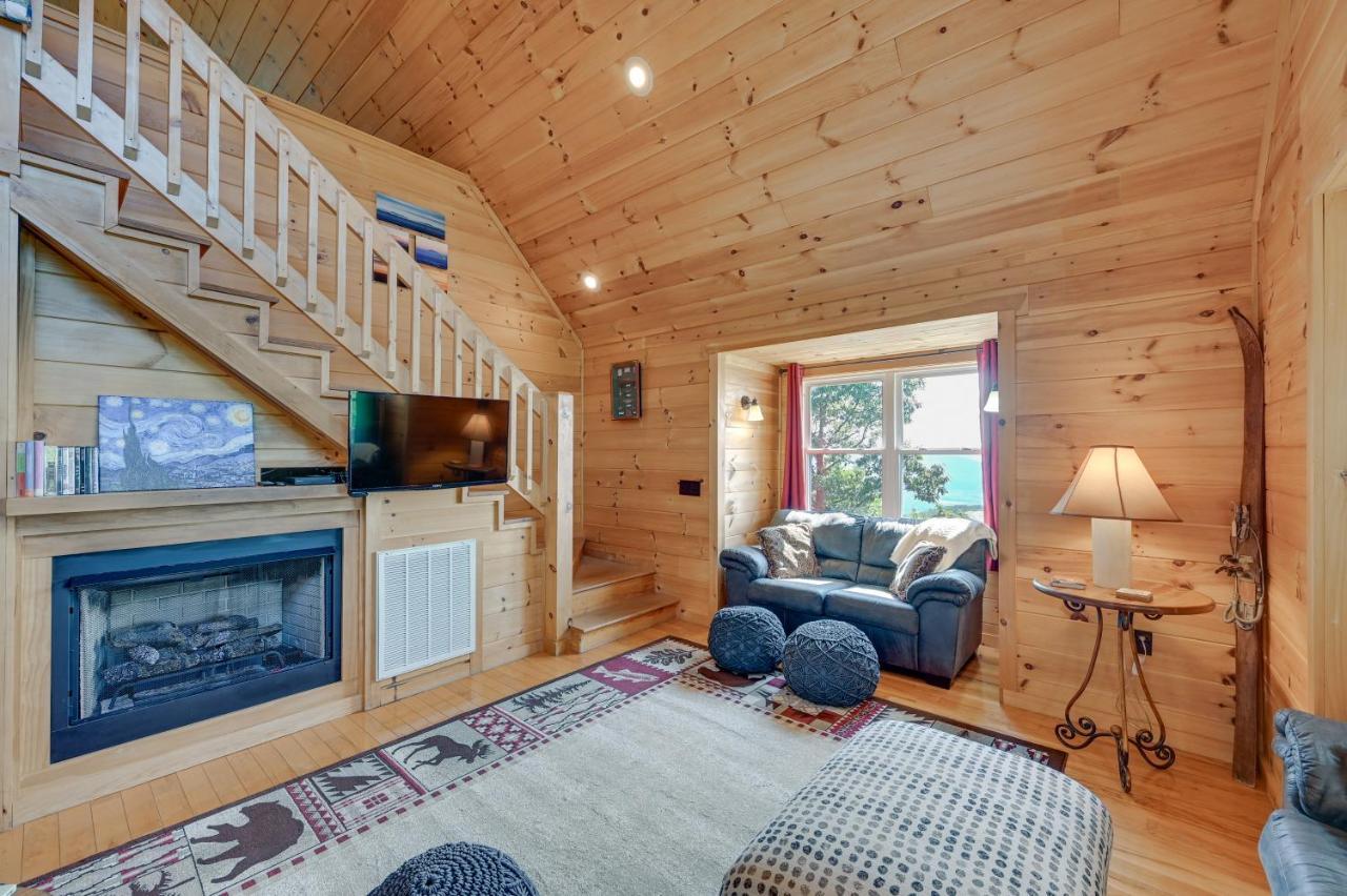 Warm And Cozy Cabin With Deck On Top Of The Blue Ridge Fancy Gap Kültér fotó